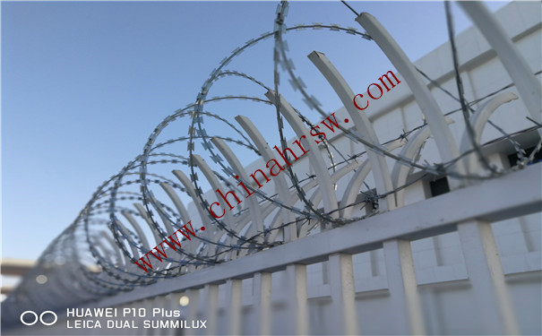 刺絲滾籠安裝圖 刺絲滾籠安裝圖