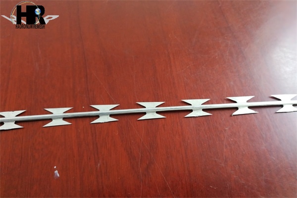 刀片刺繩是選擇包塑還是鍍鋅 刀片刺繩是選擇包塑還是鍍鋅